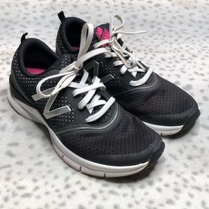 new balance 711 snake